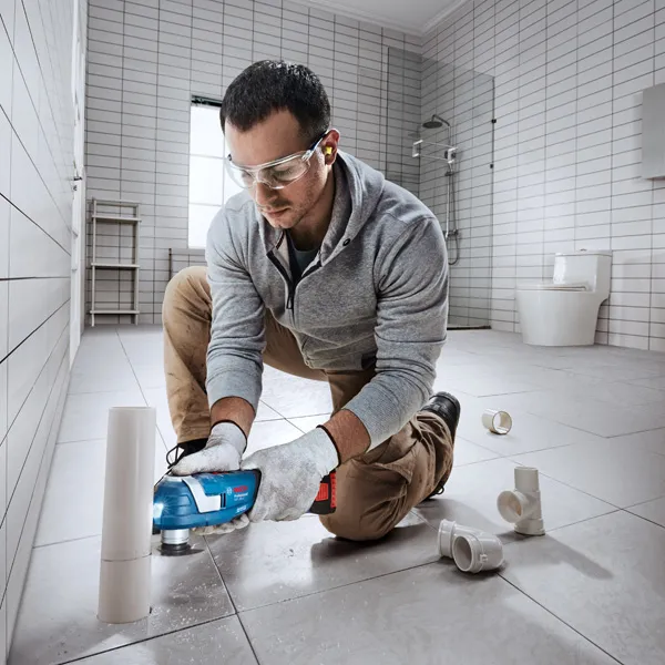 Bosch GOP 185-LI เครื่องตัดท่อ PVC อเนกประสงค์ไร้สาย.