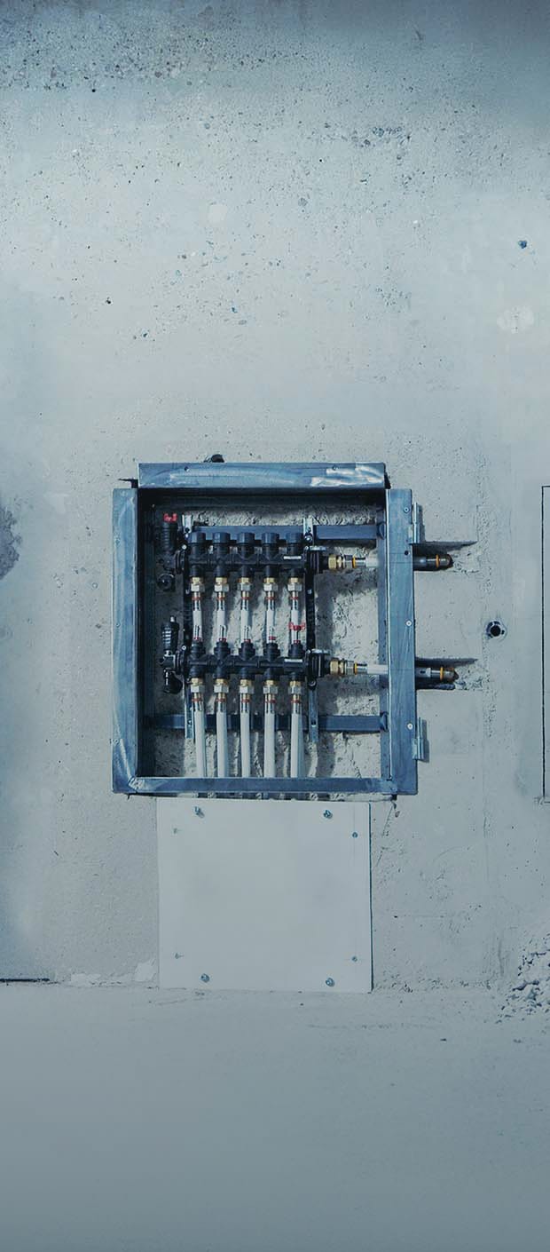 รากฐานและโครงสร้าง